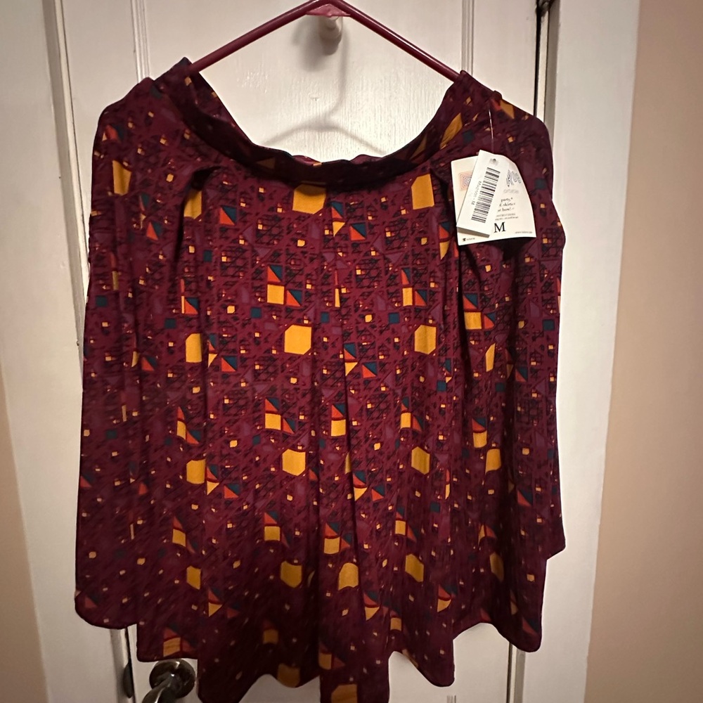 Lularoe - NEW - medium Geometric Patterned Women's skirt